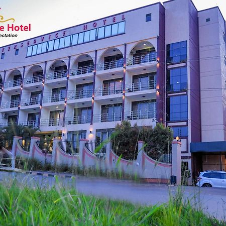 Interservice Hotel Кампала Экстерьер фото