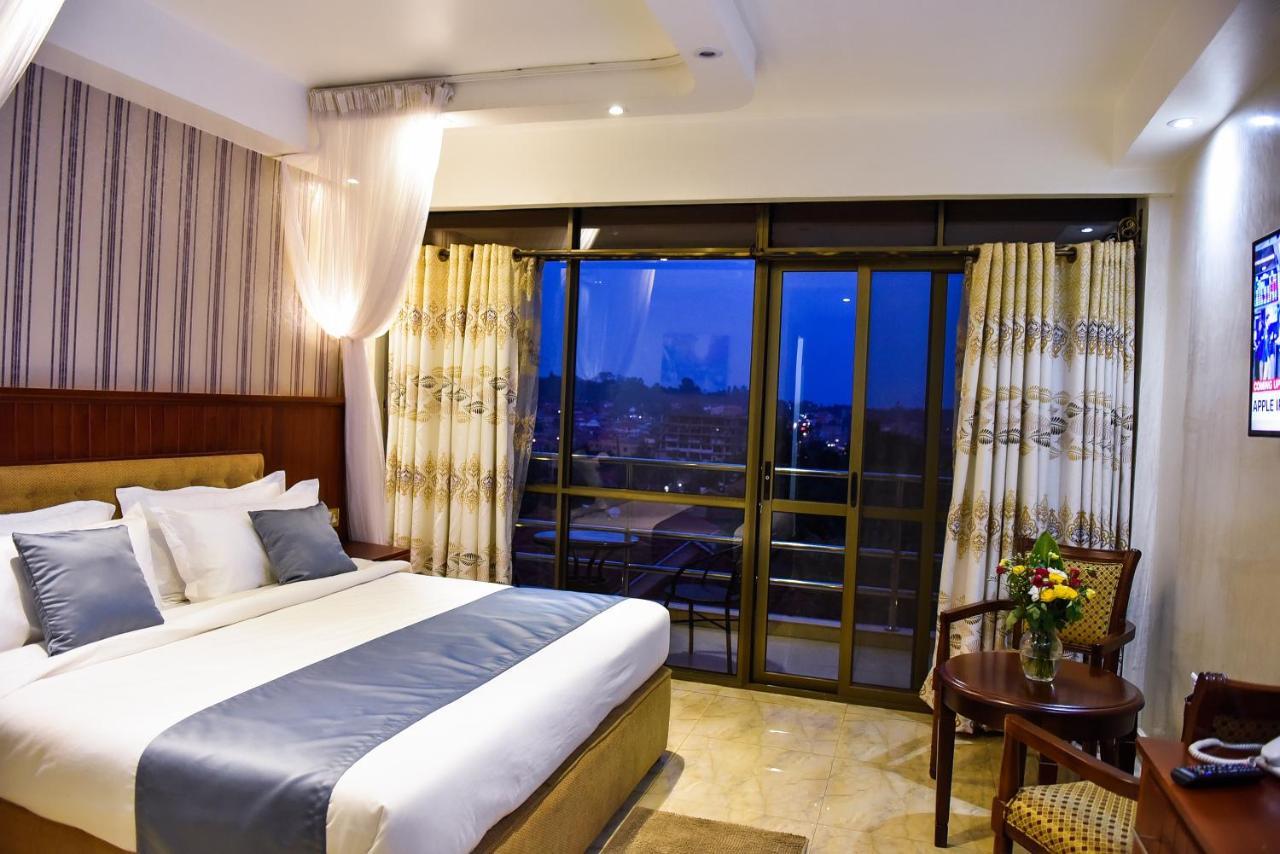 Interservice Hotel Кампала Экстерьер фото